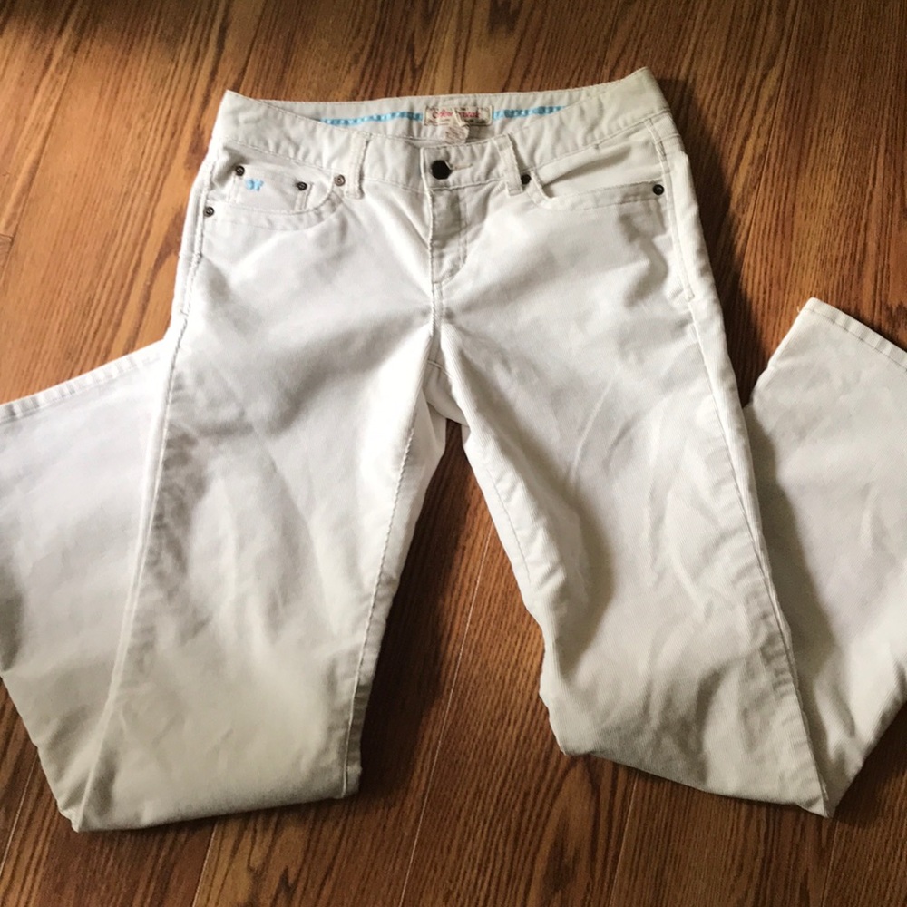 AéRopostale cream corduroys
